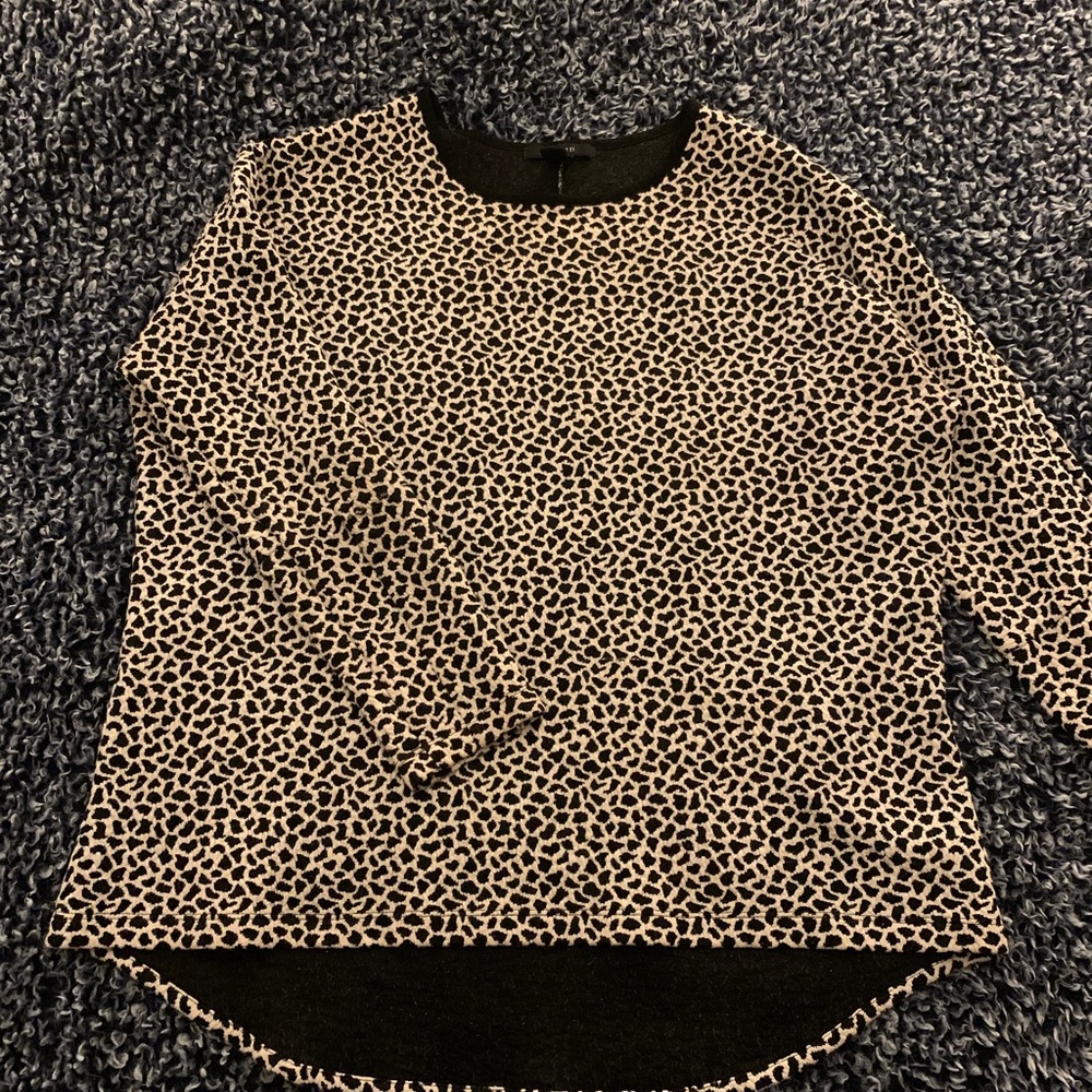 Black and white pattern shirt